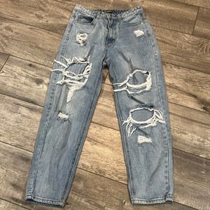 PrettyLittleThing Petite jeans